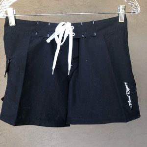 Maui Rippers black swim trunks, size 7 juniors, Aloha From Hawaii!